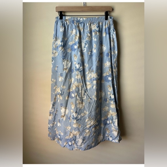 Vintage TWO TWENTY WOMEN'S SKIRT / Blue / FLORAL / ELASTIC WAIST / SIZE Large - Picture 1 of 5